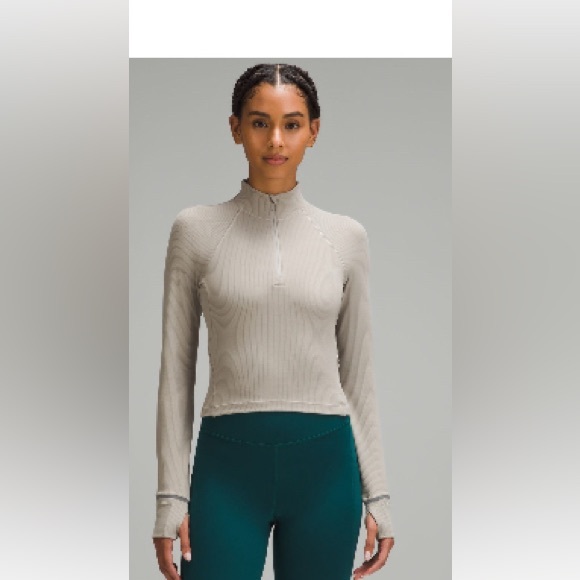 lululemon athletica Tops - Lululemon RULU Ribbed Cropped Half Zip  size 6